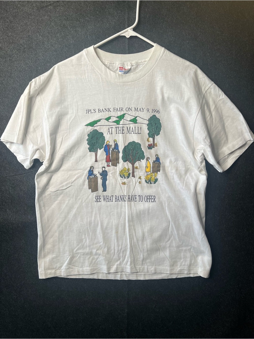 HANES HEAVYWEIGHT 50/50 WHITE GRAPHIC MEN'S T-SHIRT SINGLE STITCH SIZE L